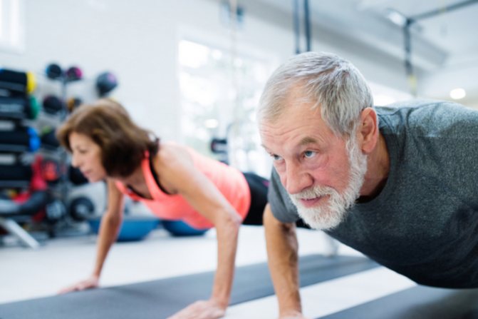 Никогда не поздно: силовые тренировки для пожилых людей